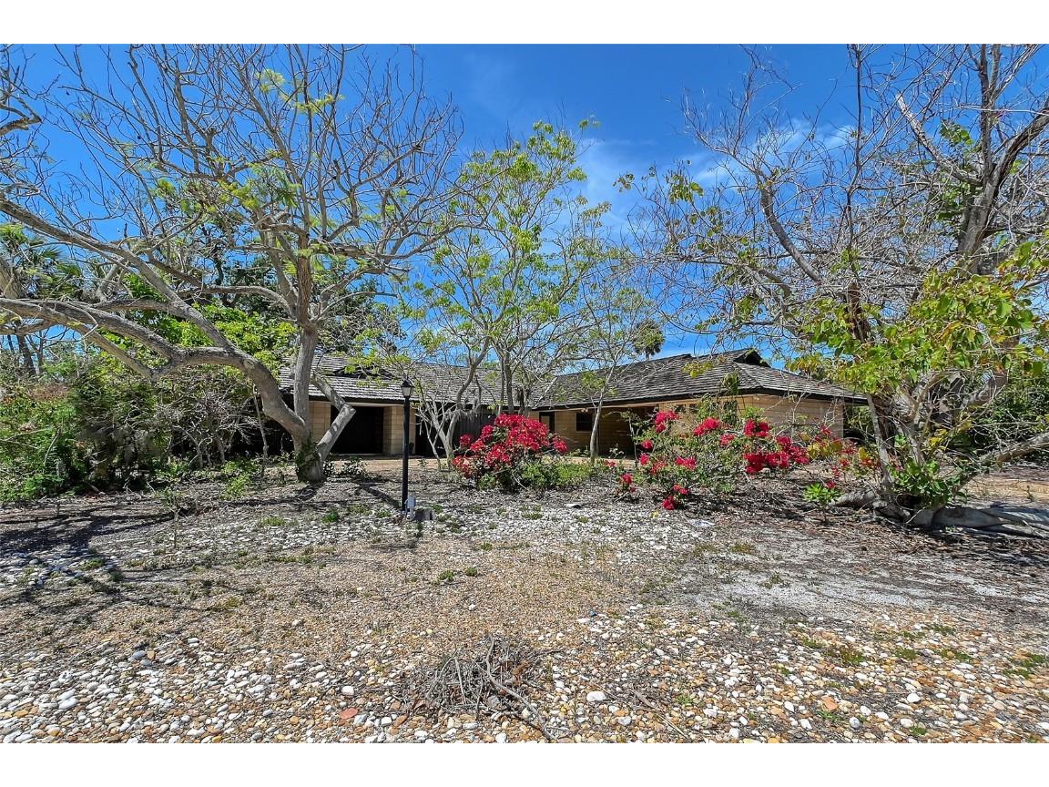 5502 Shadow Lawn Drive Sarasota FL 34242 A4649501 image7