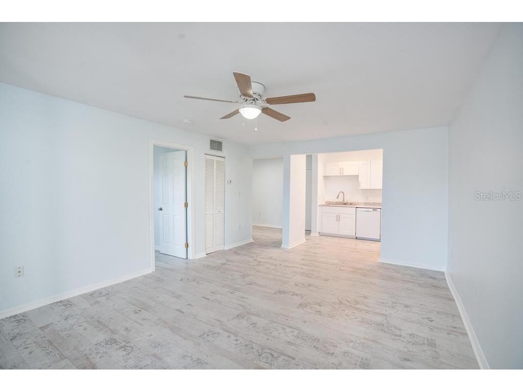 5503 Fountain Lake Circle #104 Bradenton FL 34207 A4673714 image6