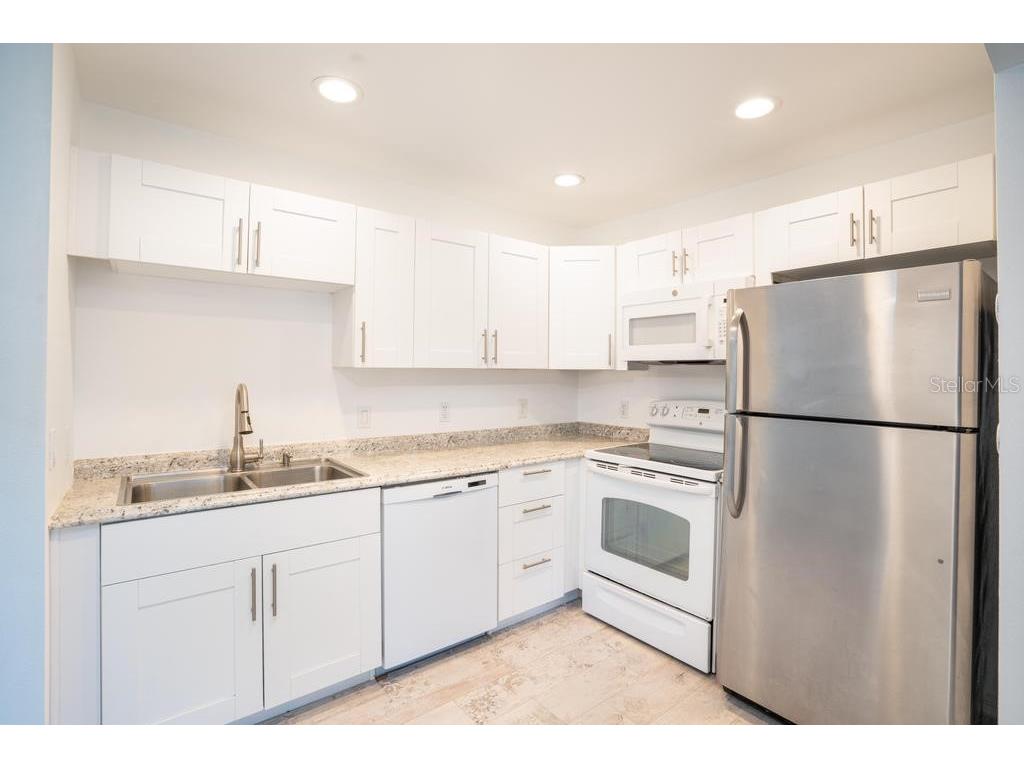 5503 Fountain Lake Circle #104 Bradenton FL 34207 A4673714 image7