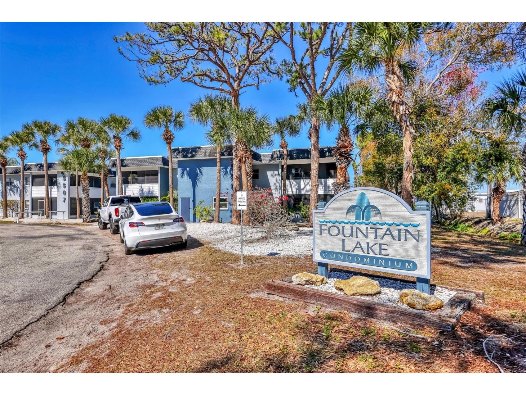 5503 Fountain Lake Circle #A204 Bradenton FL 34207 A4682011 image1