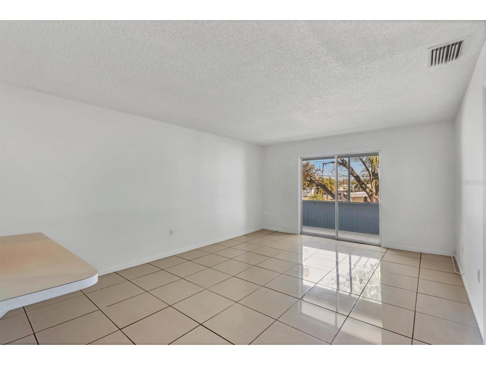 5503 Fountain Lake Circle #A204 Bradenton FL 34207 A4682011 image4