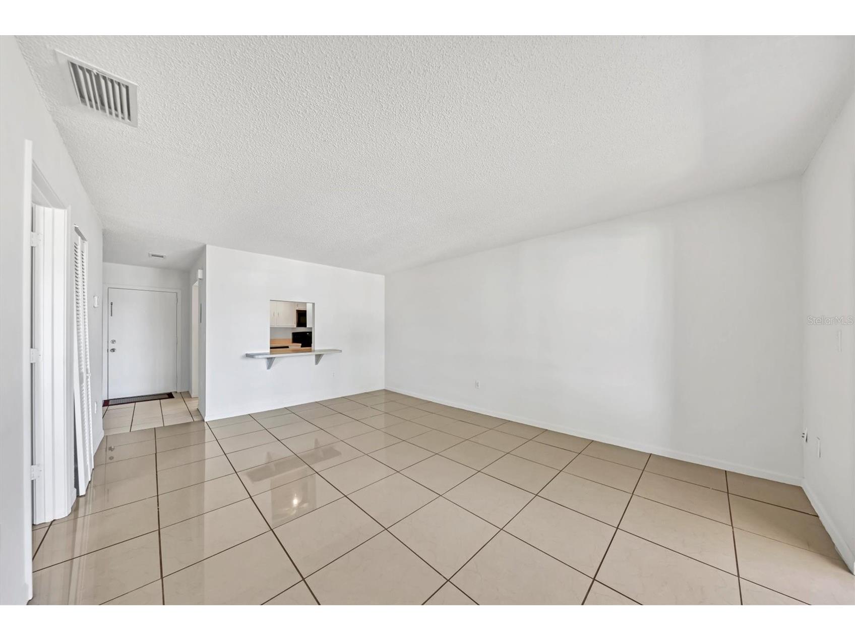 5503 Fountain Lake Circle #A204 Bradenton FL 34207 A4682011 image6