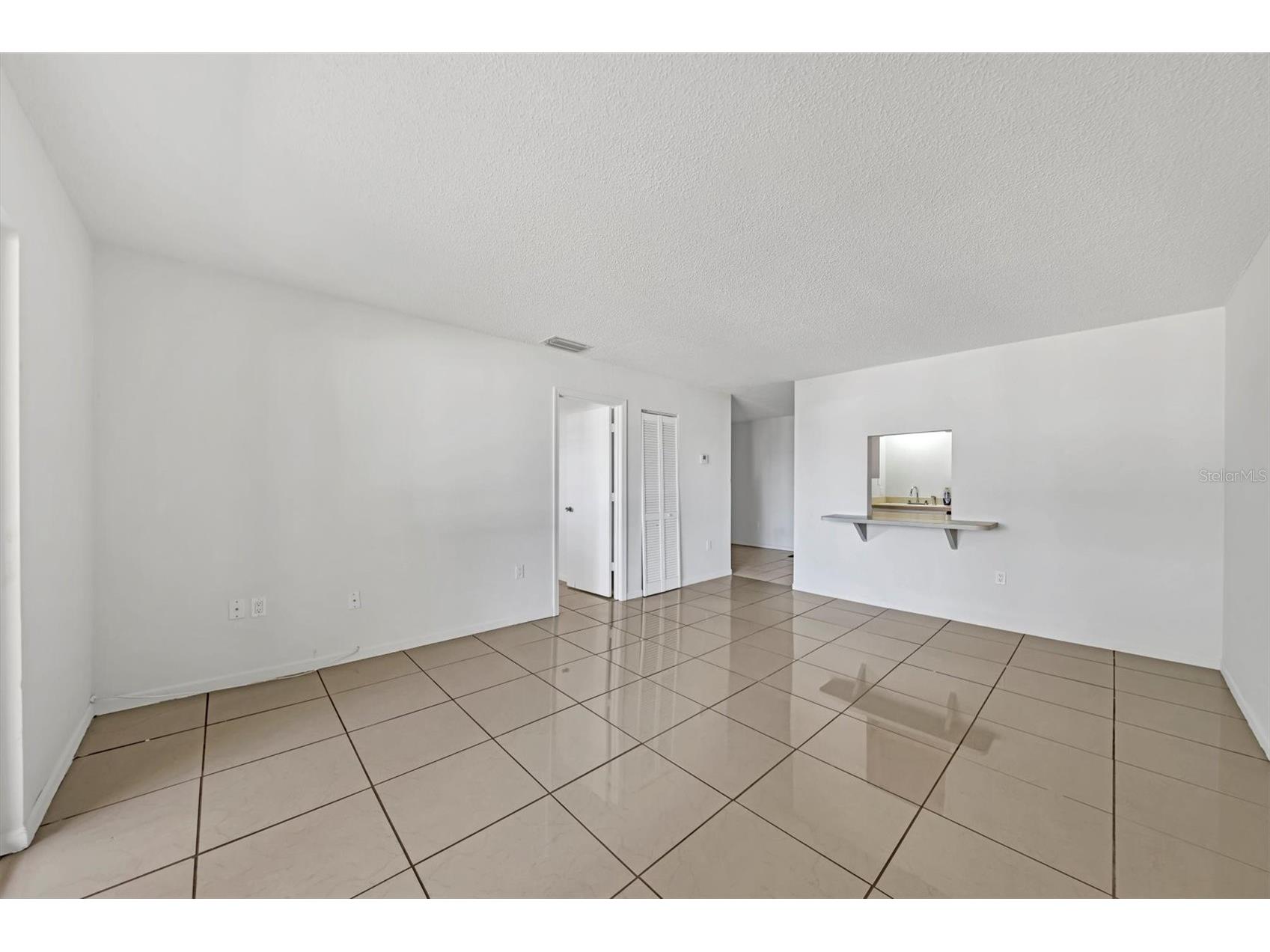 5503 Fountain Lake Circle #A204 Bradenton FL 34207 A4682011 image8