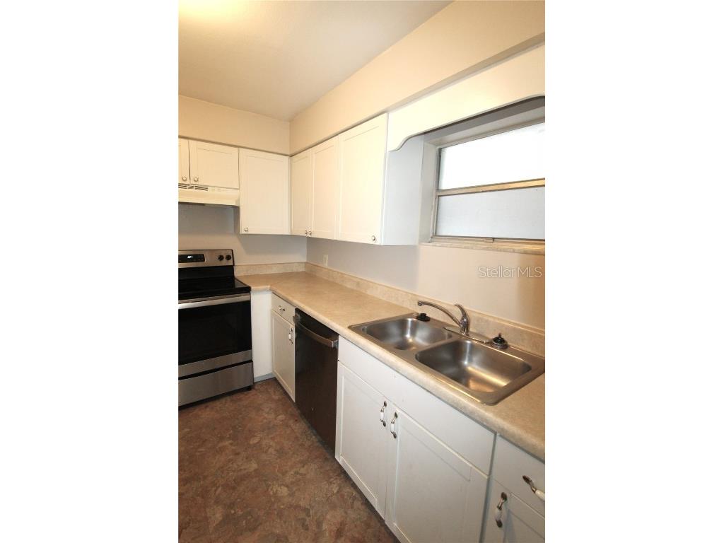 5503 Fountain Lake Circle #A208 Bradenton FL 34207 A4611076 image1