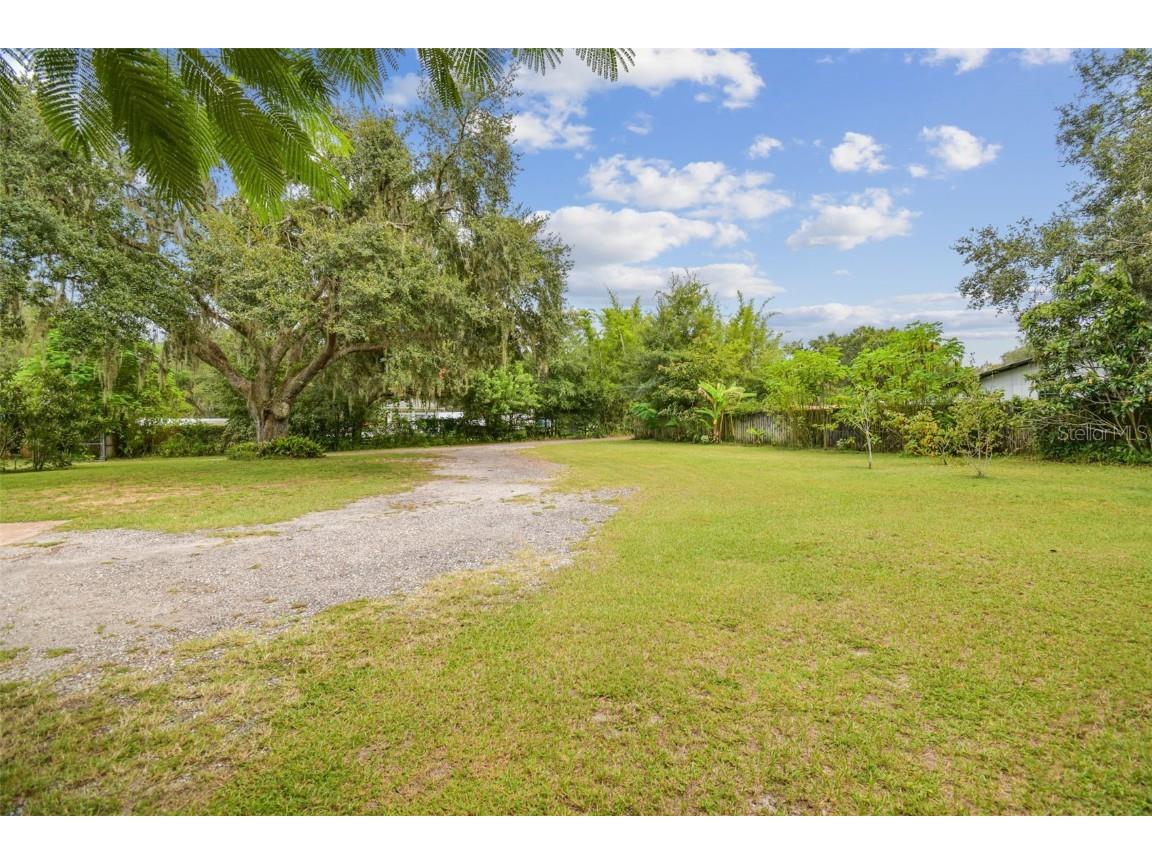 5504 Bruton Road Plant City FL 33565 TB8432167 image45