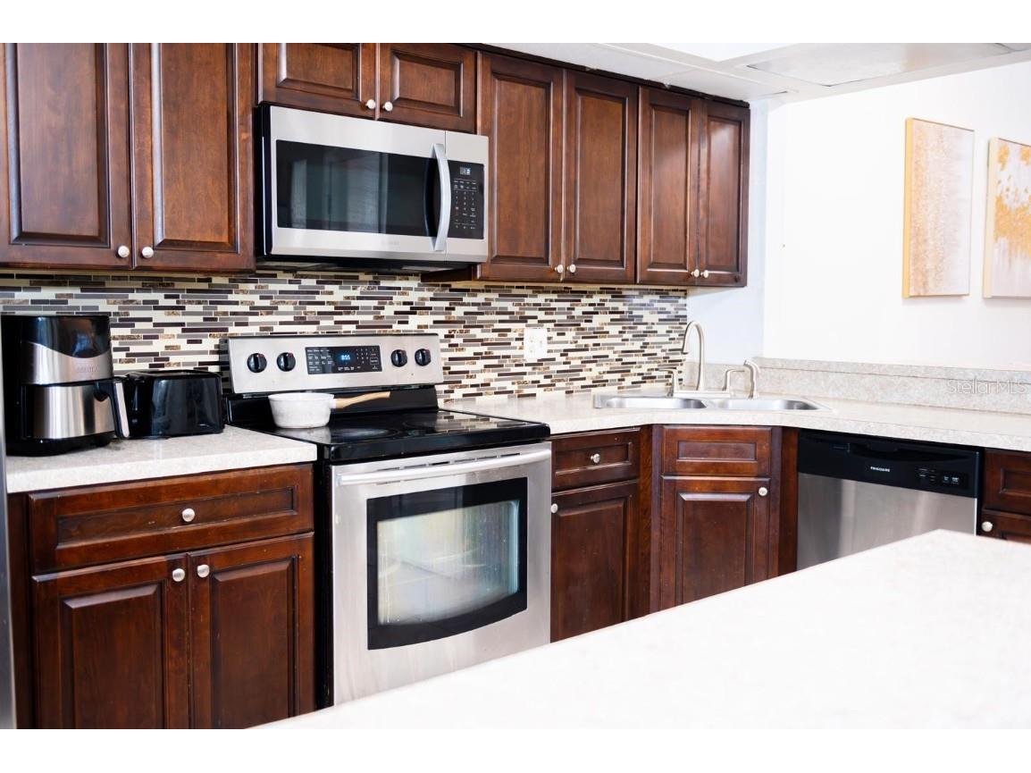 5504 Fairfax Street Orlando FL 32812 TB8438959 image15