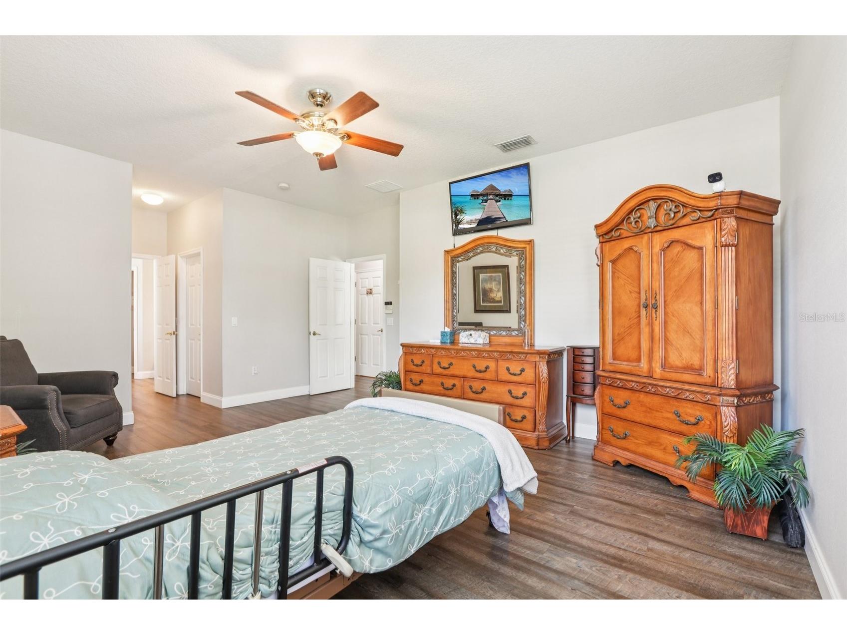 5504 Lake Leta Boulevard Tampa FL 33624 TB8494175 image28