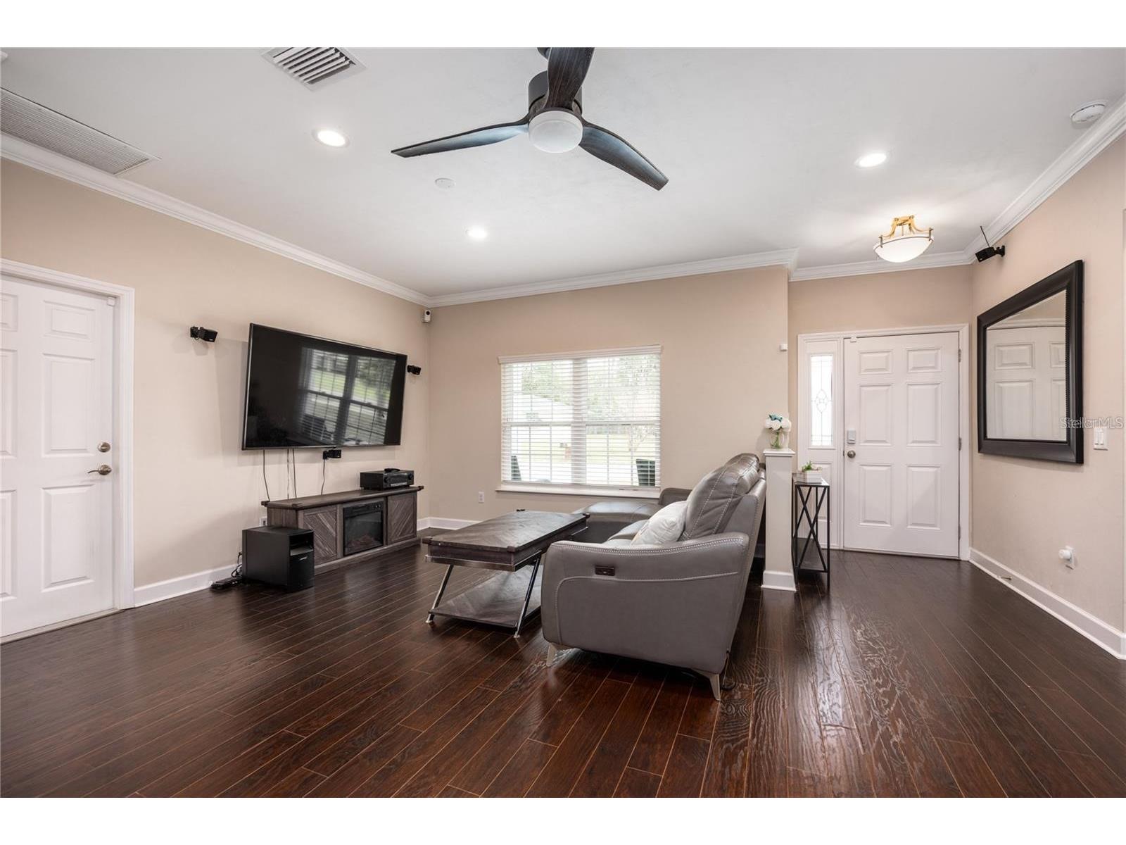 5504 NW 34th Street Gainesville FL 32653 GC541562 image2