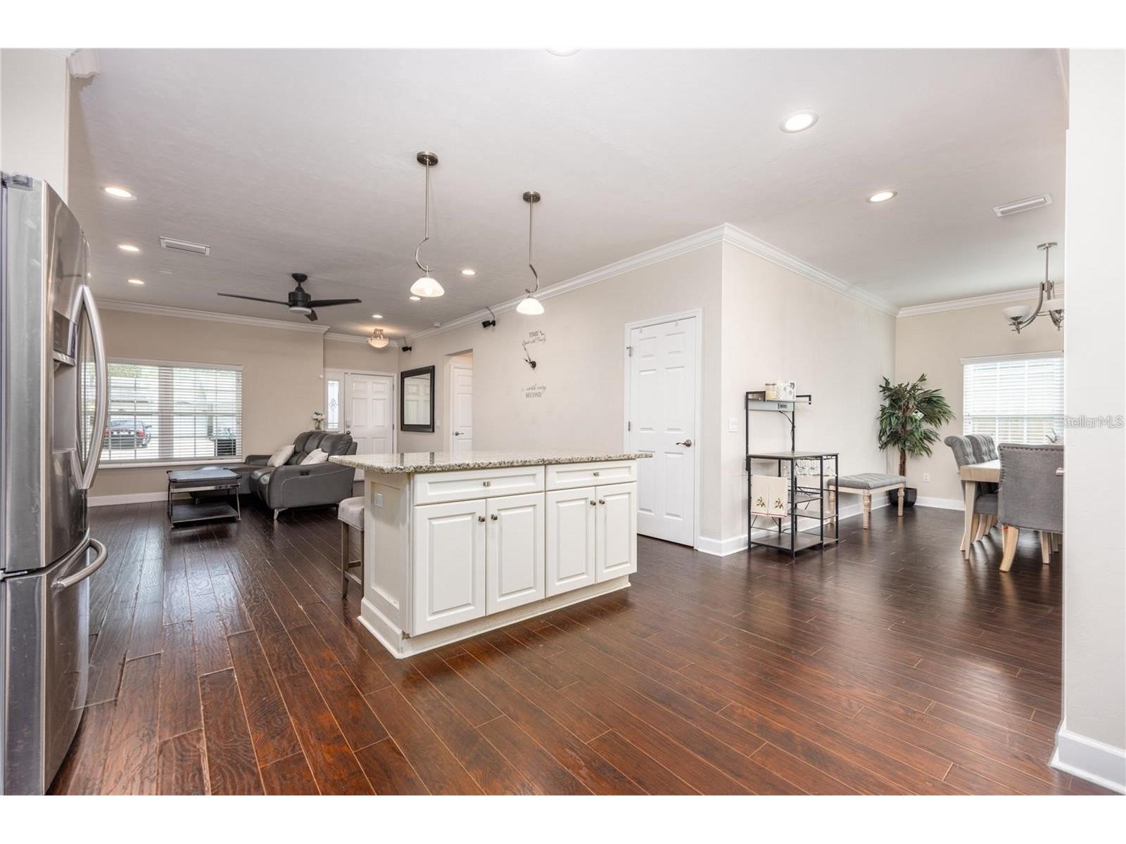 5504 NW 34th Street Gainesville FL 32653 GC541562 image4