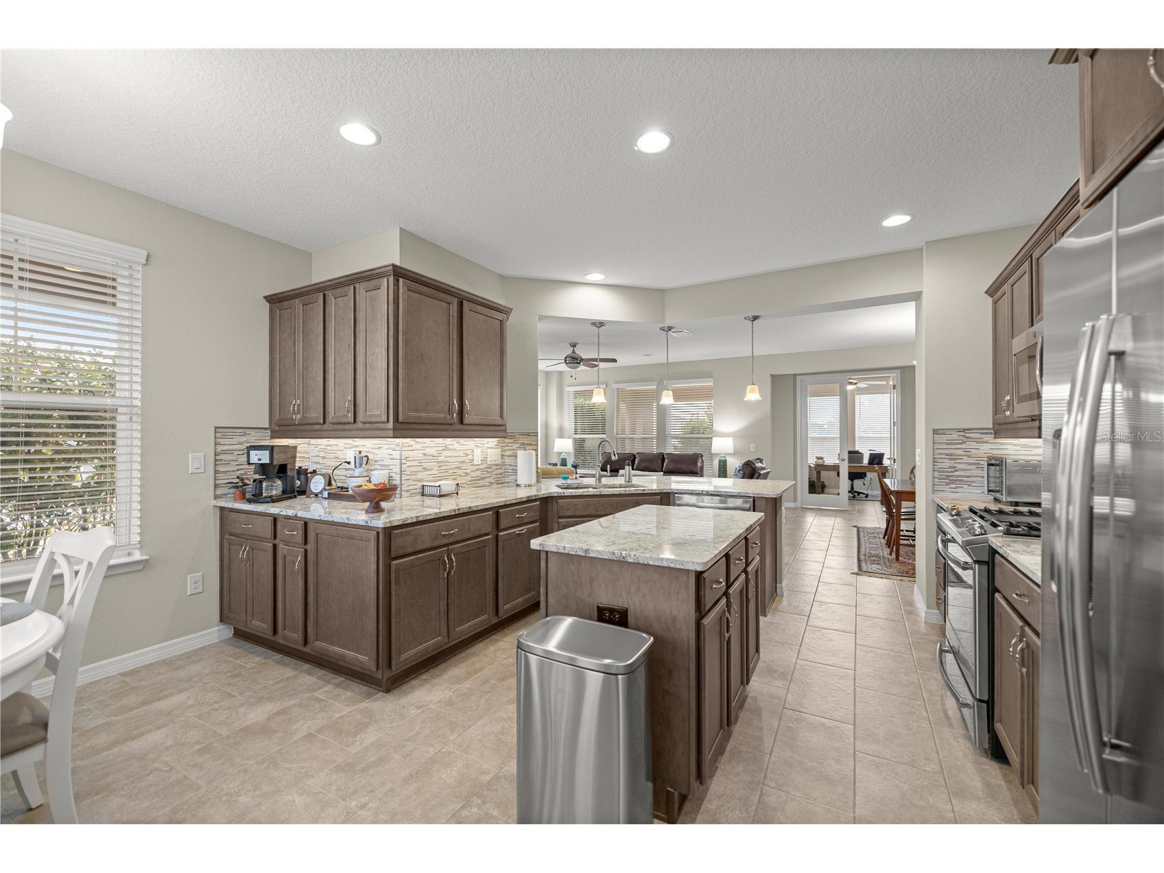 5504 NW 40th Loop Ocala FL 34482 OM716576 image10