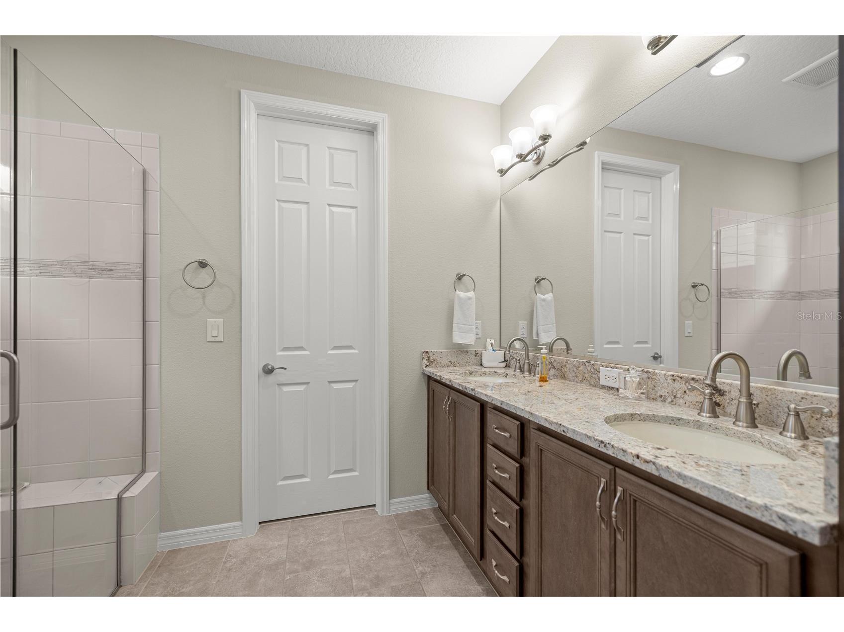 5504 NW 40th Loop Ocala FL 34482 OM716576 image17