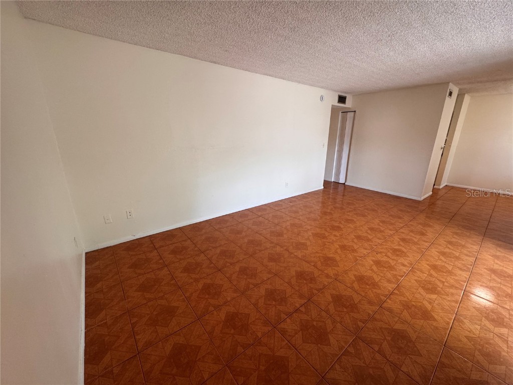 5504 Pokeweed Court #154 Tampa FL 33617 O6334305 image14