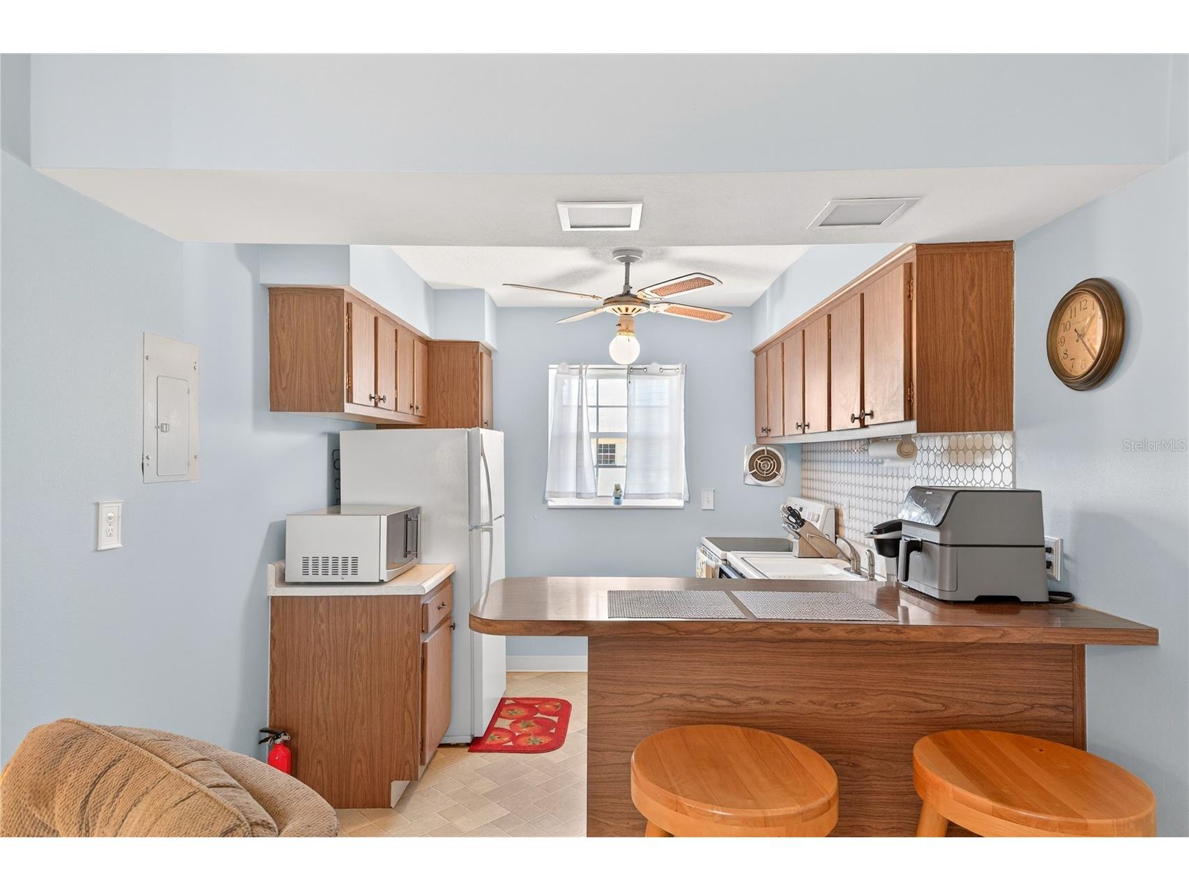 5505 Hernandes Dr #240 Orlando FL 32808 O6381030 image12