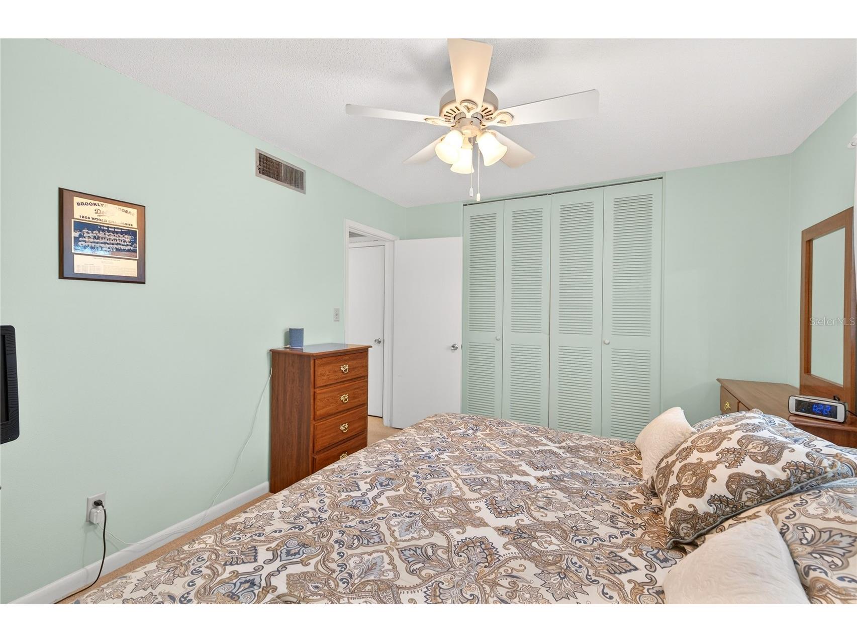 5505 Hernandes Dr #240 Orlando FL 32808 O6381030 image20