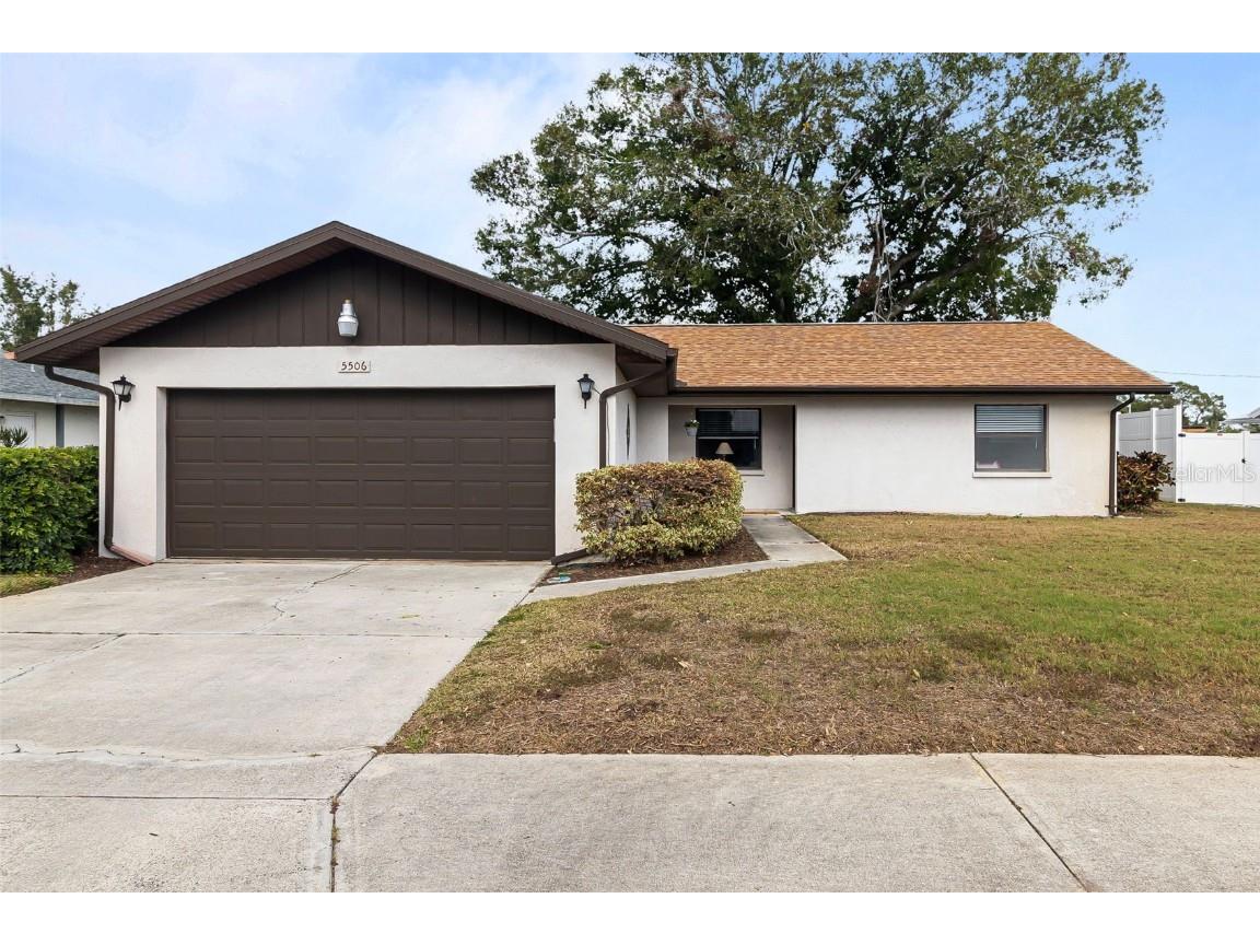 5506 3rd Avenue Plaza W Bradenton FL 34209 A4635210 image1