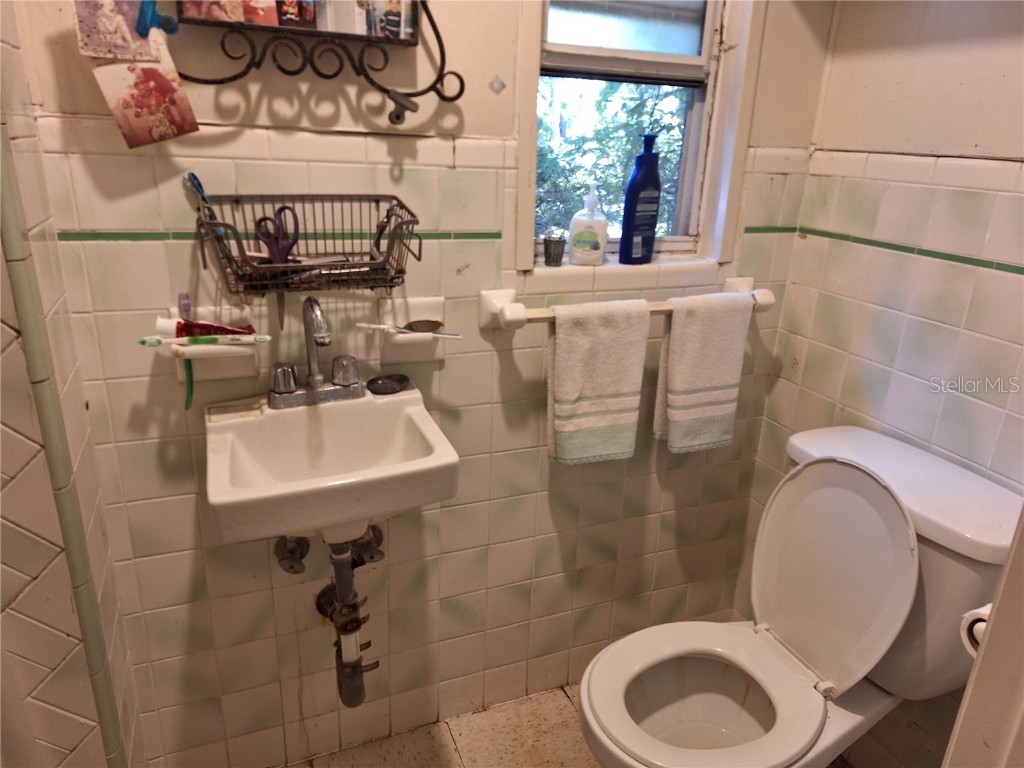 5506 Carlton Road New Port Richey FL 34652 W7881282 image40