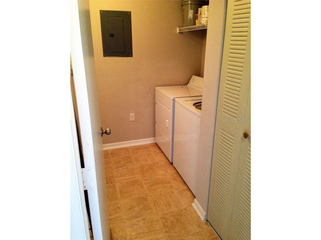 5506 Metrowest Boulevard #301 Orlando FL 32811 O6371904 image4