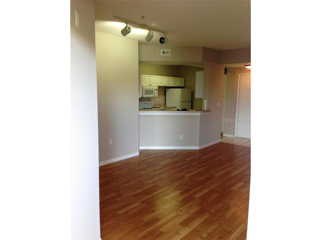 5506 Metrowest Boulevard #301 Orlando FL 32811 O6371904 image9