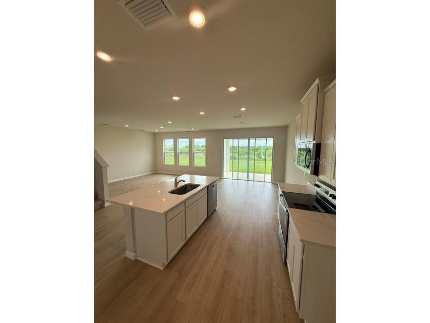 5506 Silver Moonlight Drive Palmetto FL 34221 A4678684 image3