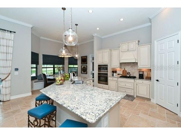 5507 Arnie Loop Lakewood Ranch FL 34211 A4547490 image9