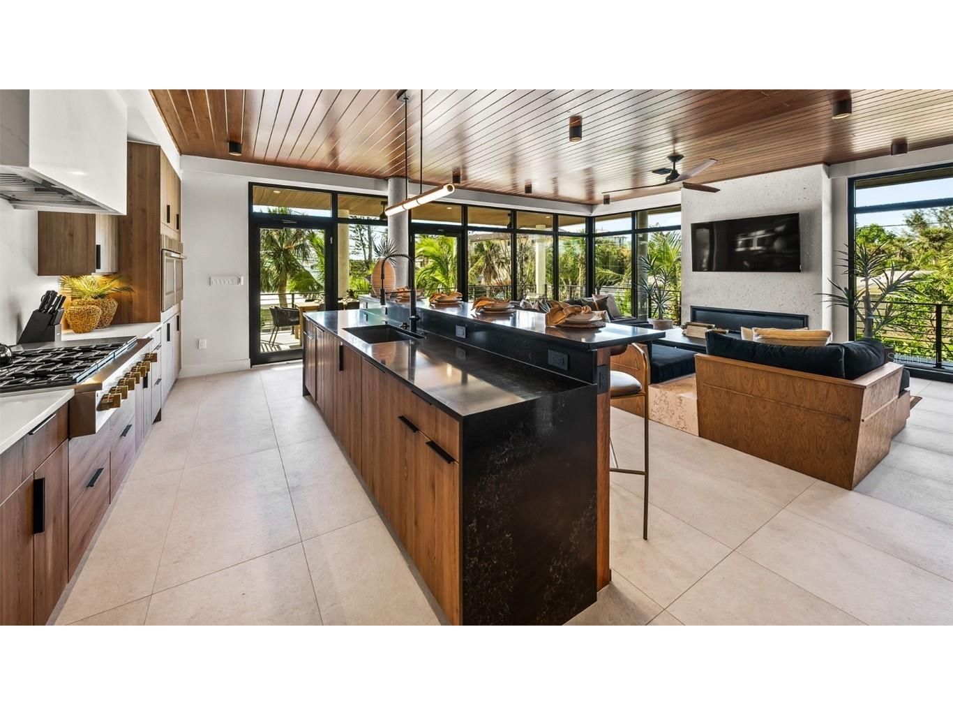 5507 Calle Del Invierno Sarasota FL 34242 - GULF OF MEXICO A4667675 image16