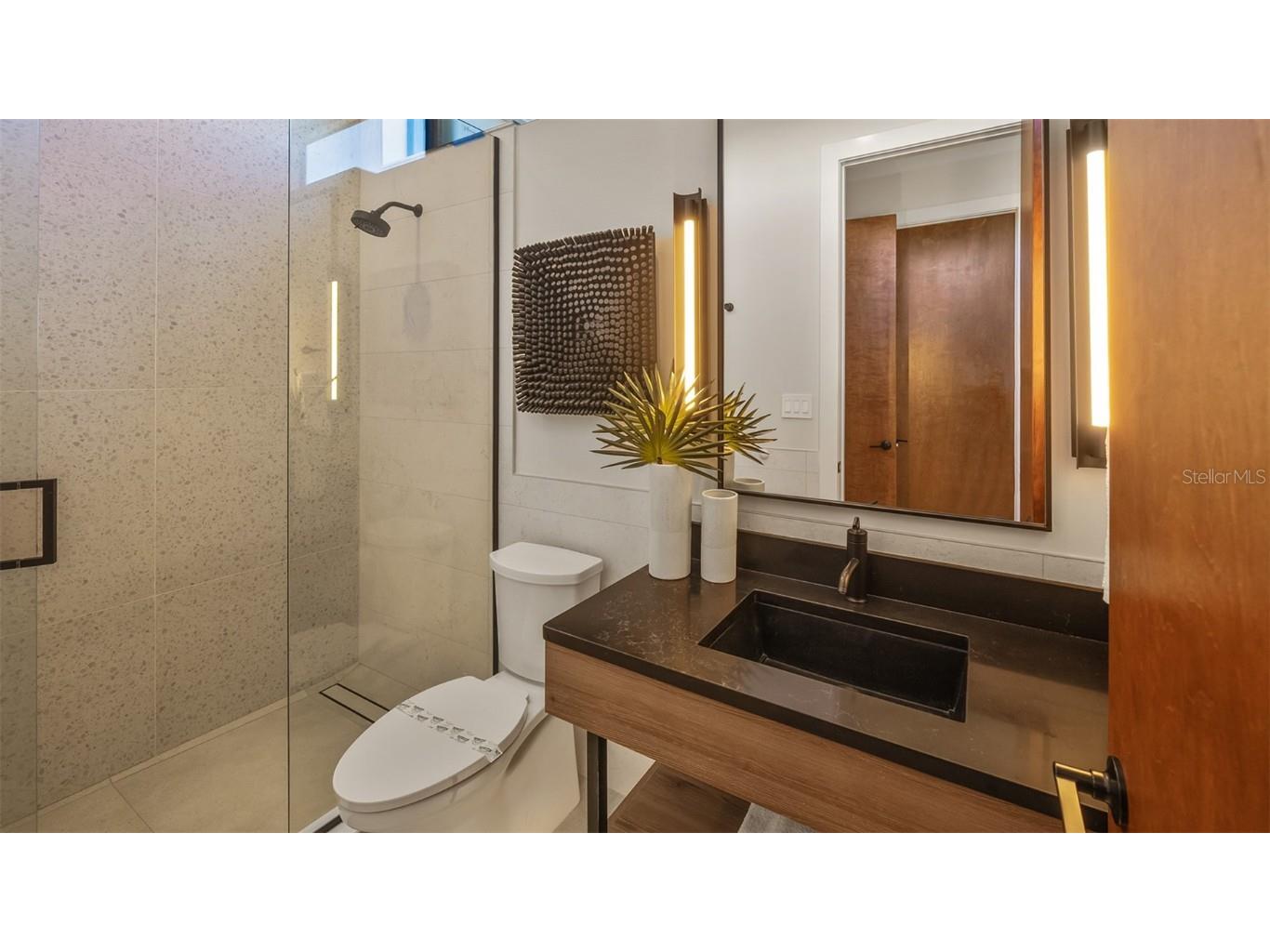 5507 Calle Del Invierno Sarasota FL 34242 - GULF OF MEXICO A4667675 image27