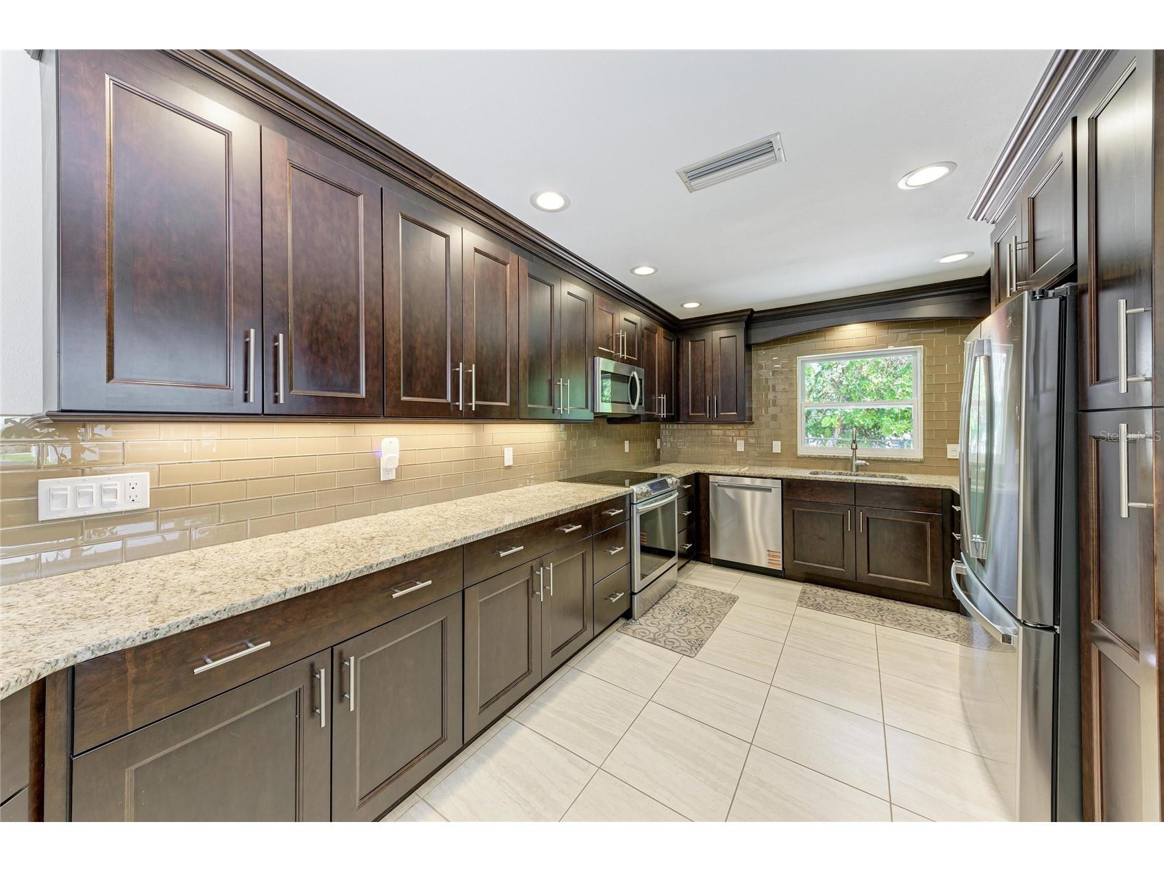 5507 Contento Drive Sarasota FL 34242 A4683288 image18