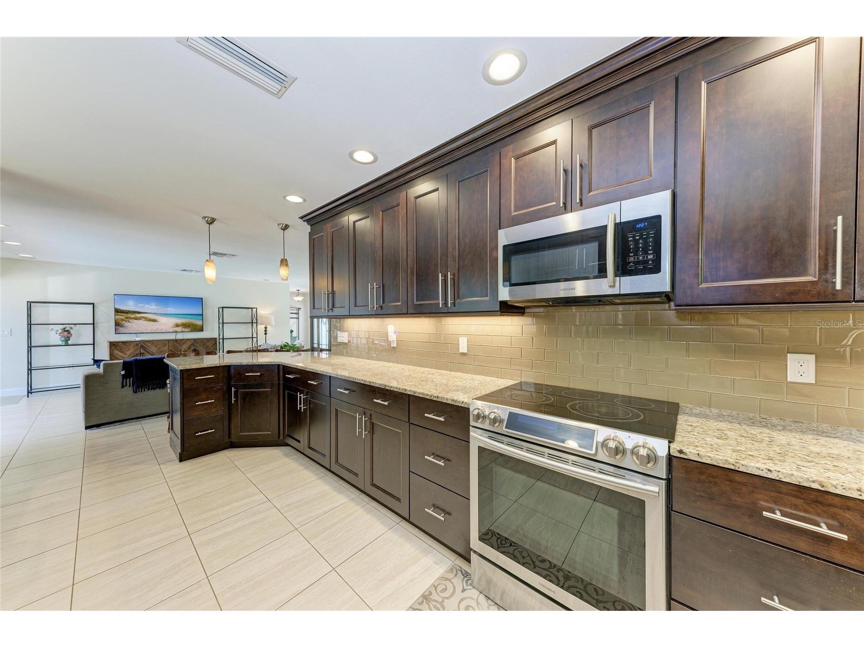 5507 Contento Drive Sarasota FL 34242 A4683288 image20