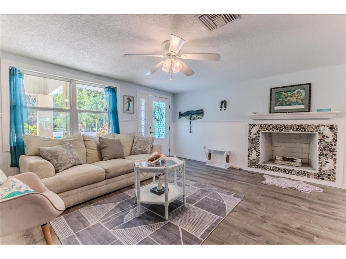 5507 Darlene Street Weeki Wachee FL 34607 - WEEKI WACHEE RIVER & GULF W7879938 image20