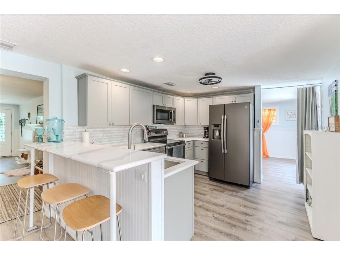 5507 Darlene Street Weeki Wachee FL 34607 - WEEKI WACHEE RIVER & GULF W7879938 image30