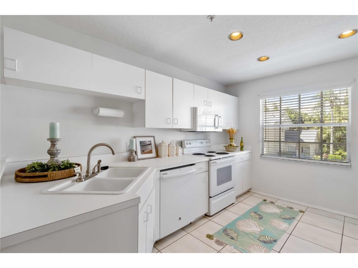 5507 Fair Oaks Street #3-C Bradenton FL 34203 A4666746 image13