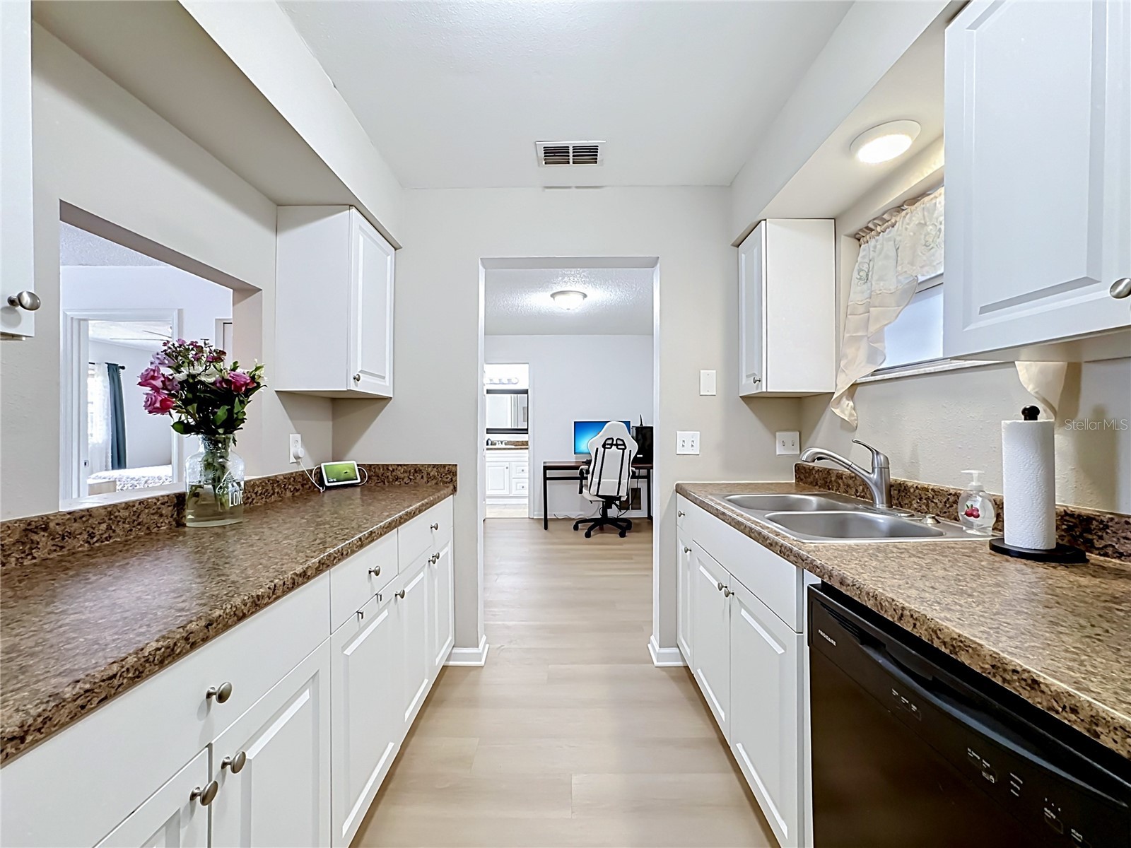 5507 Fountain Lake Circle #B206 Bradenton FL 34207 N6144212 image14