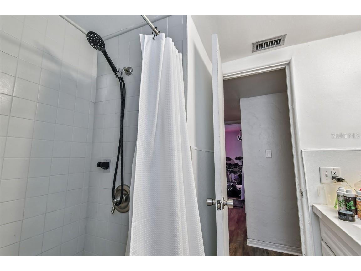 5508 11th Avenue S Gulfport FL 33707 TB8427454 image80