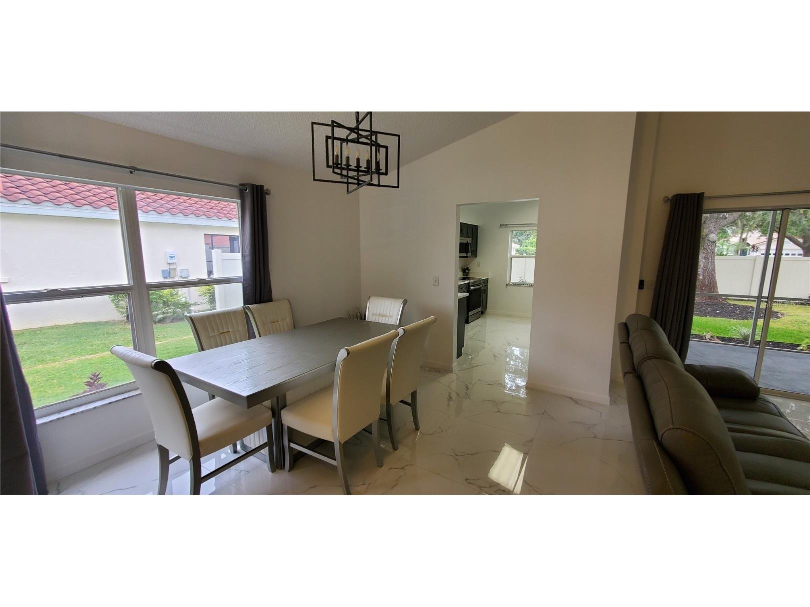 5508 83rd Terrace E Sarasota FL 34243 TB8437237 image8