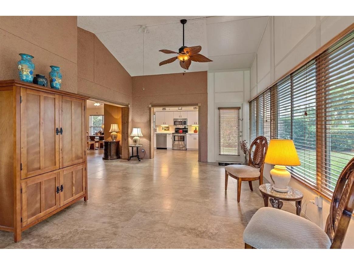 5508 Gardens Drive Sarasota FL 34243 A4666564 image17