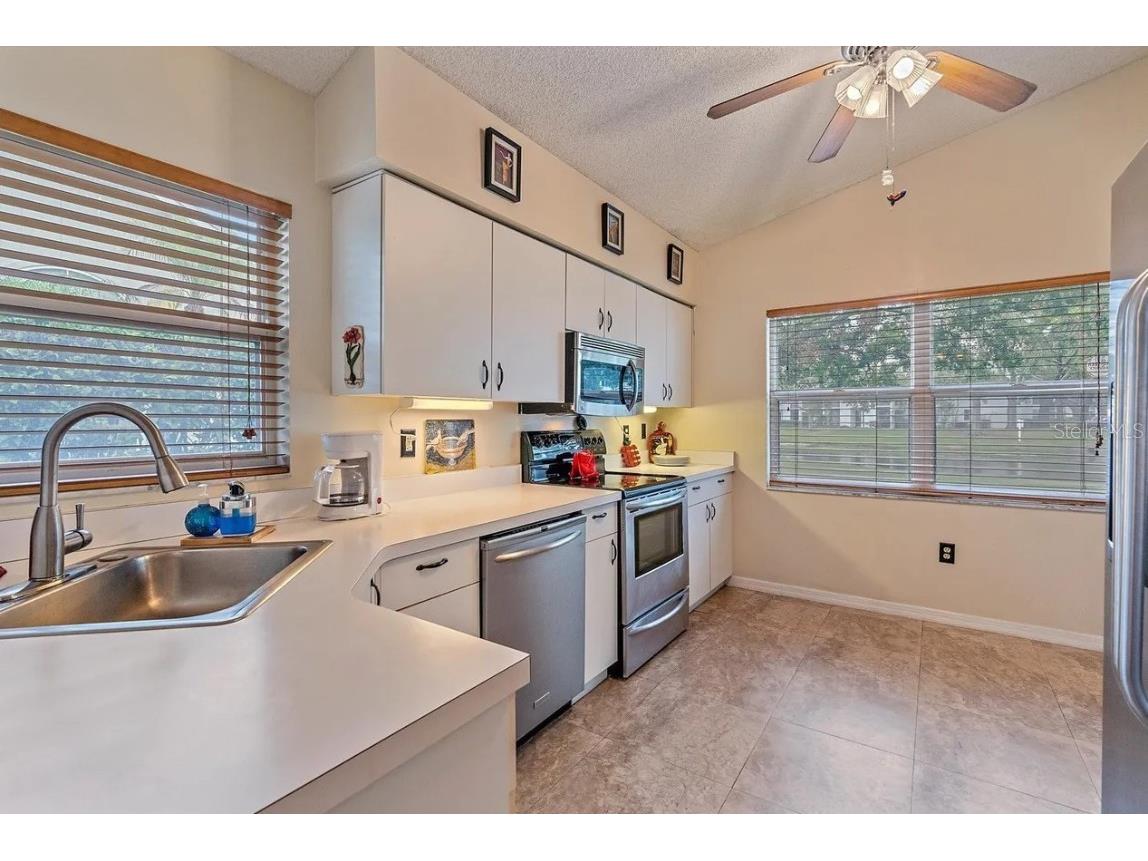 5508 Gardens Drive Sarasota FL 34243 A4666564 image20