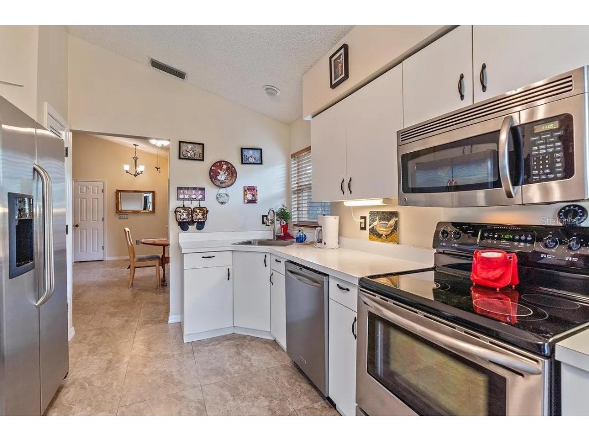 5508 Gardens Drive Sarasota FL 34243 A4666564 image22