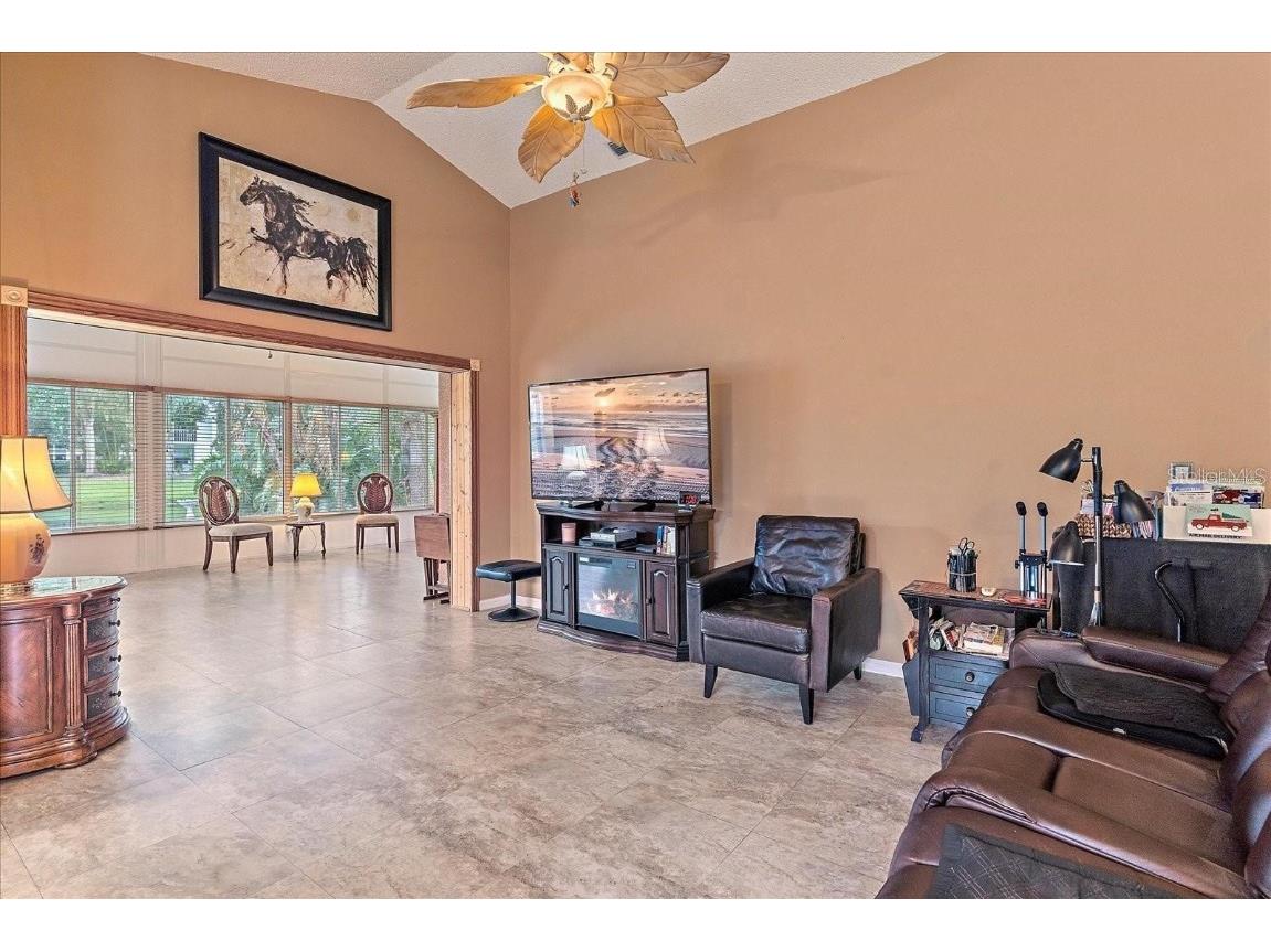 5508 Gardens Drive Sarasota FL 34243 A4676433 image6