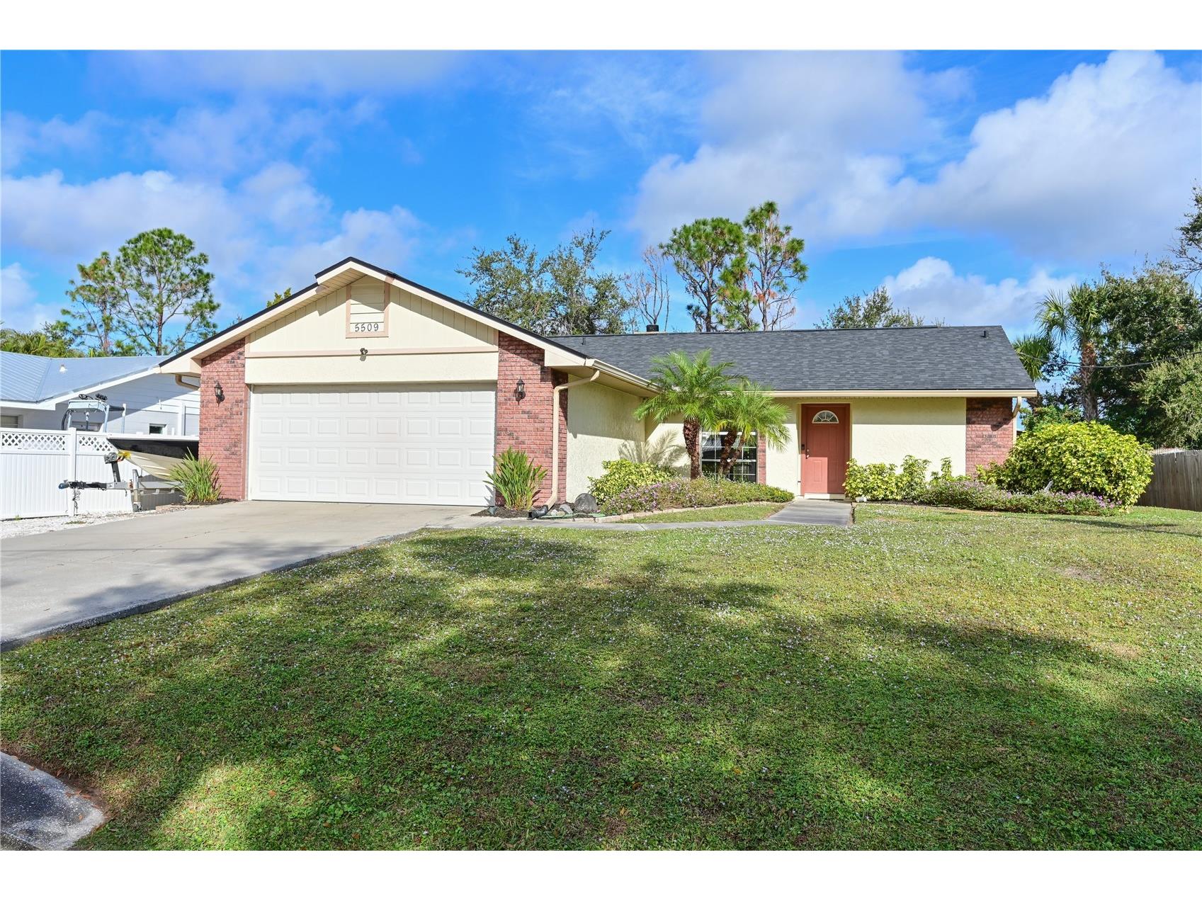 5509 18th Avenue E Bradenton FL 34208 A4675908 image1