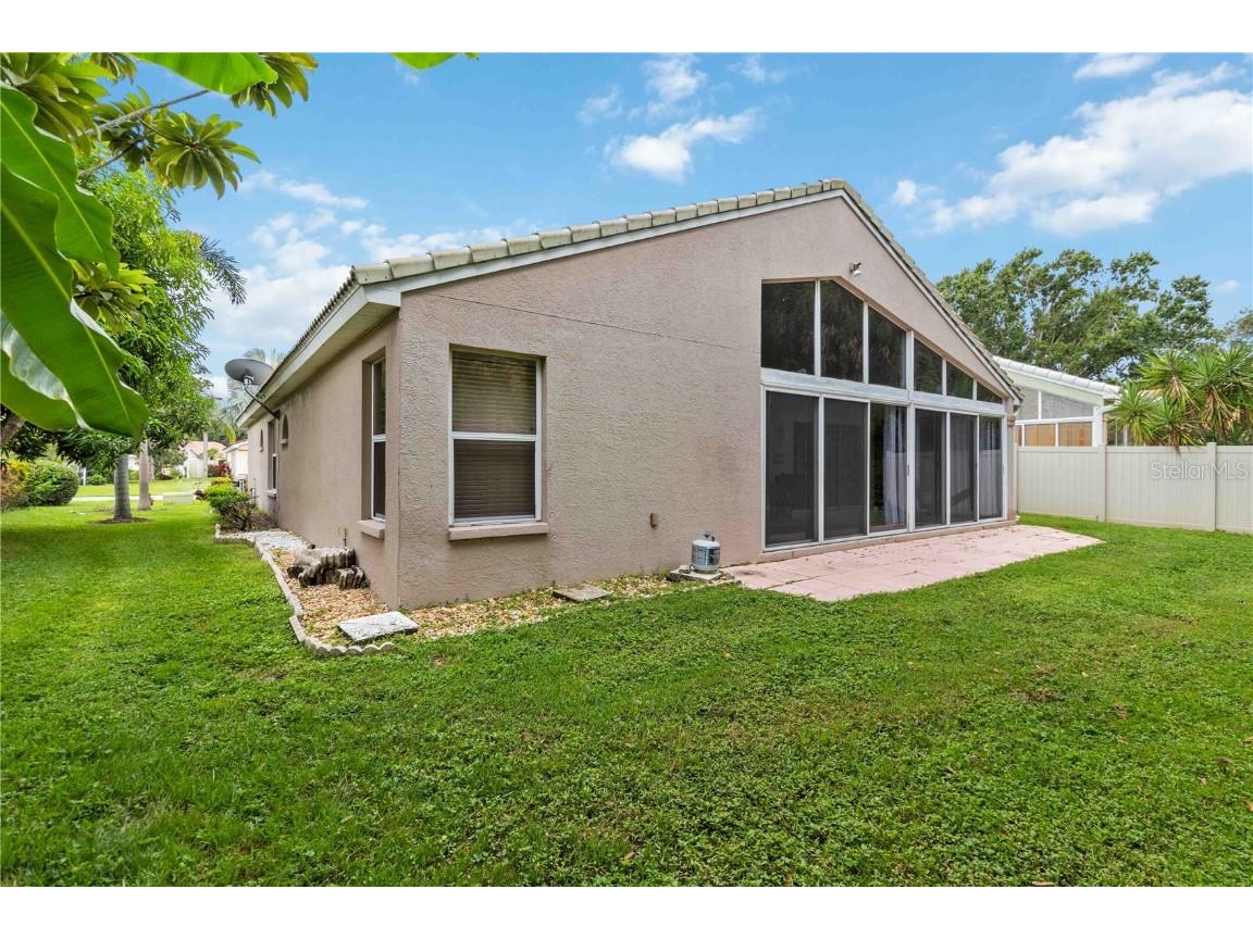5509 83rd Terrace E Sarasota FL 34243 A4665040 image28