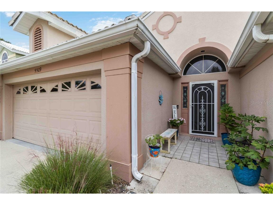 5509 83rd Terrace E Sarasota FL 34243 A4665040 image5