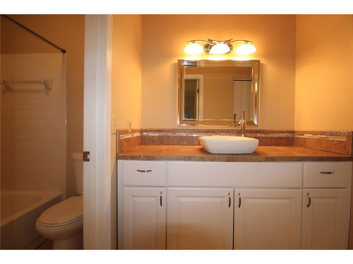 5509 Fountain Lake Circle #C205 Bradenton FL 34207 A4665162 image13