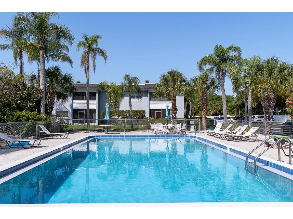 5509 Fountain Lake Circle #C209 Bradenton FL 34207 U8234881 image1