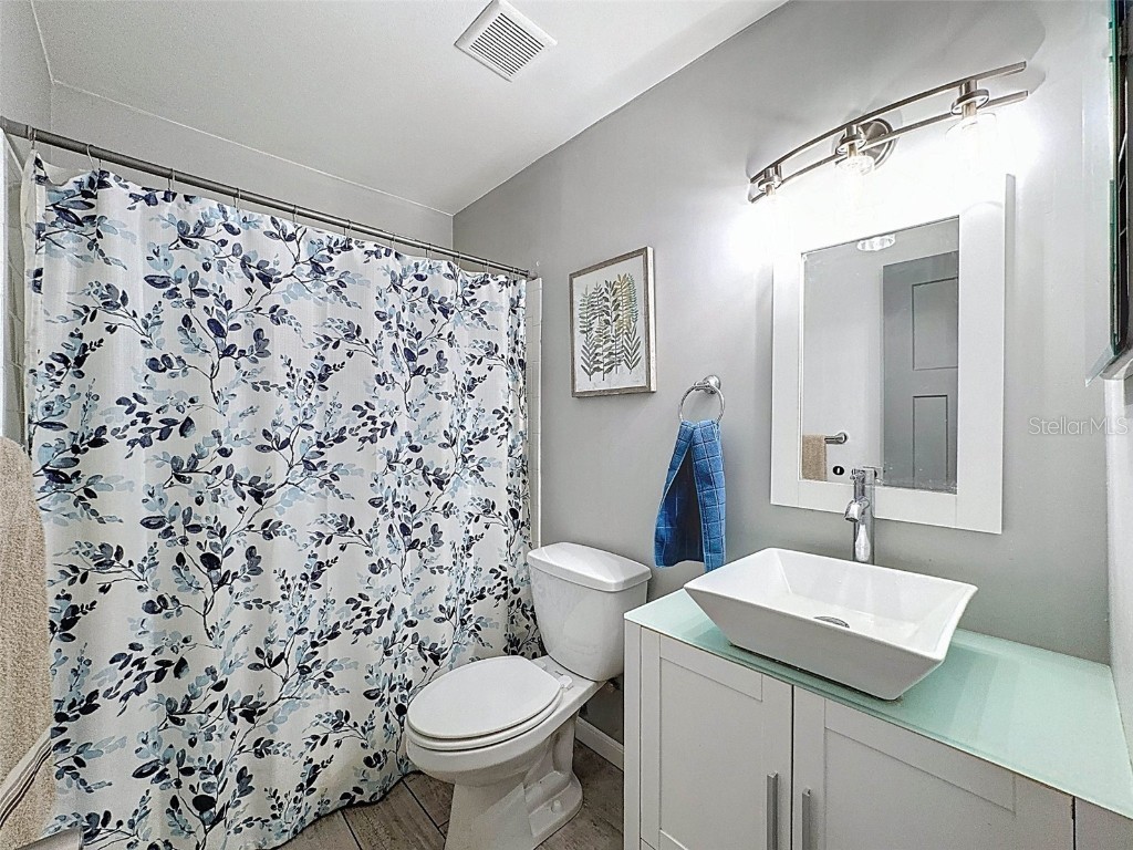 5509 Fountain Lake Circle #C209 Bradenton FL 34207 TB8376588 image19