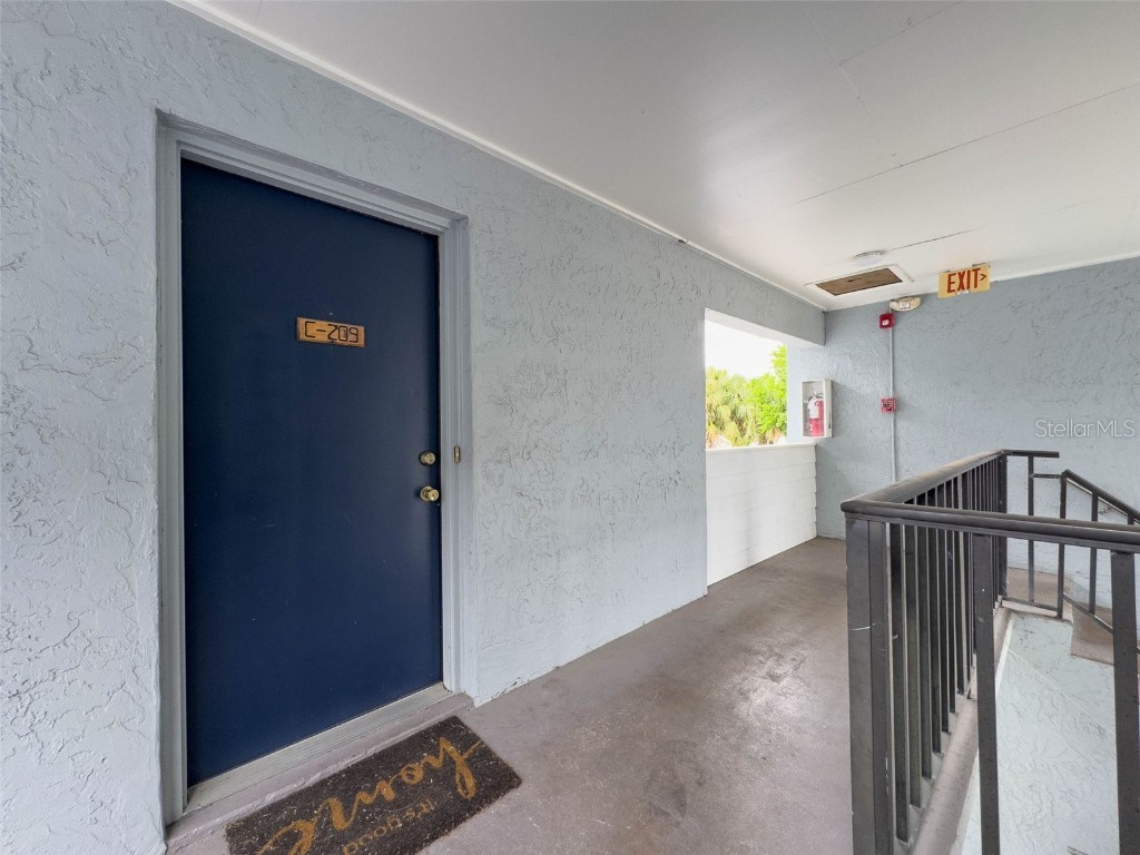 5509 Fountain Lake Circle #C209 Bradenton FL 34207 TB8376588 image31