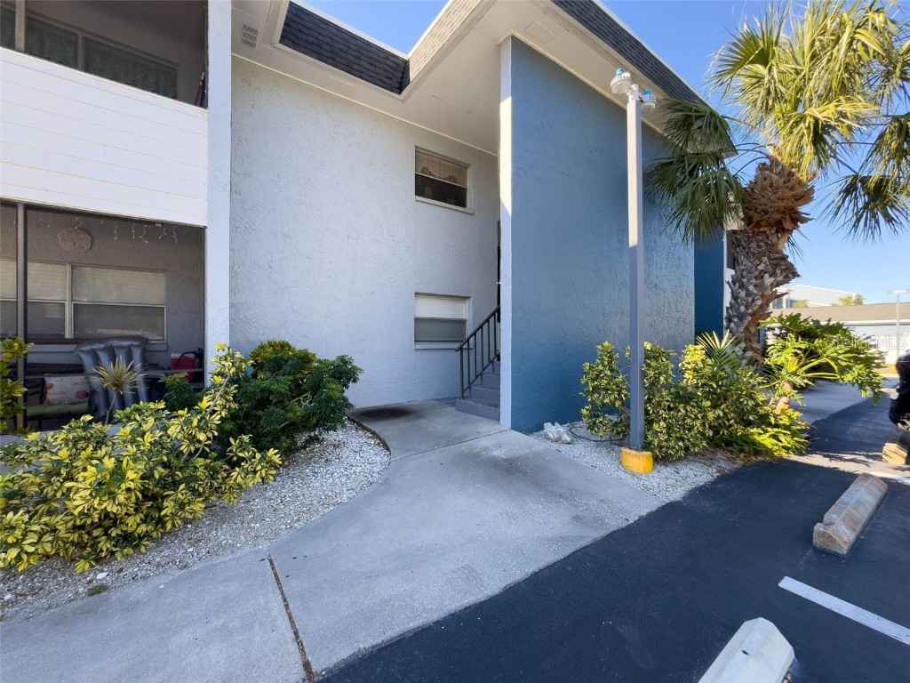 5509 Fountain Lake Circle #C209 Bradenton FL 34207 TB8376588 image37