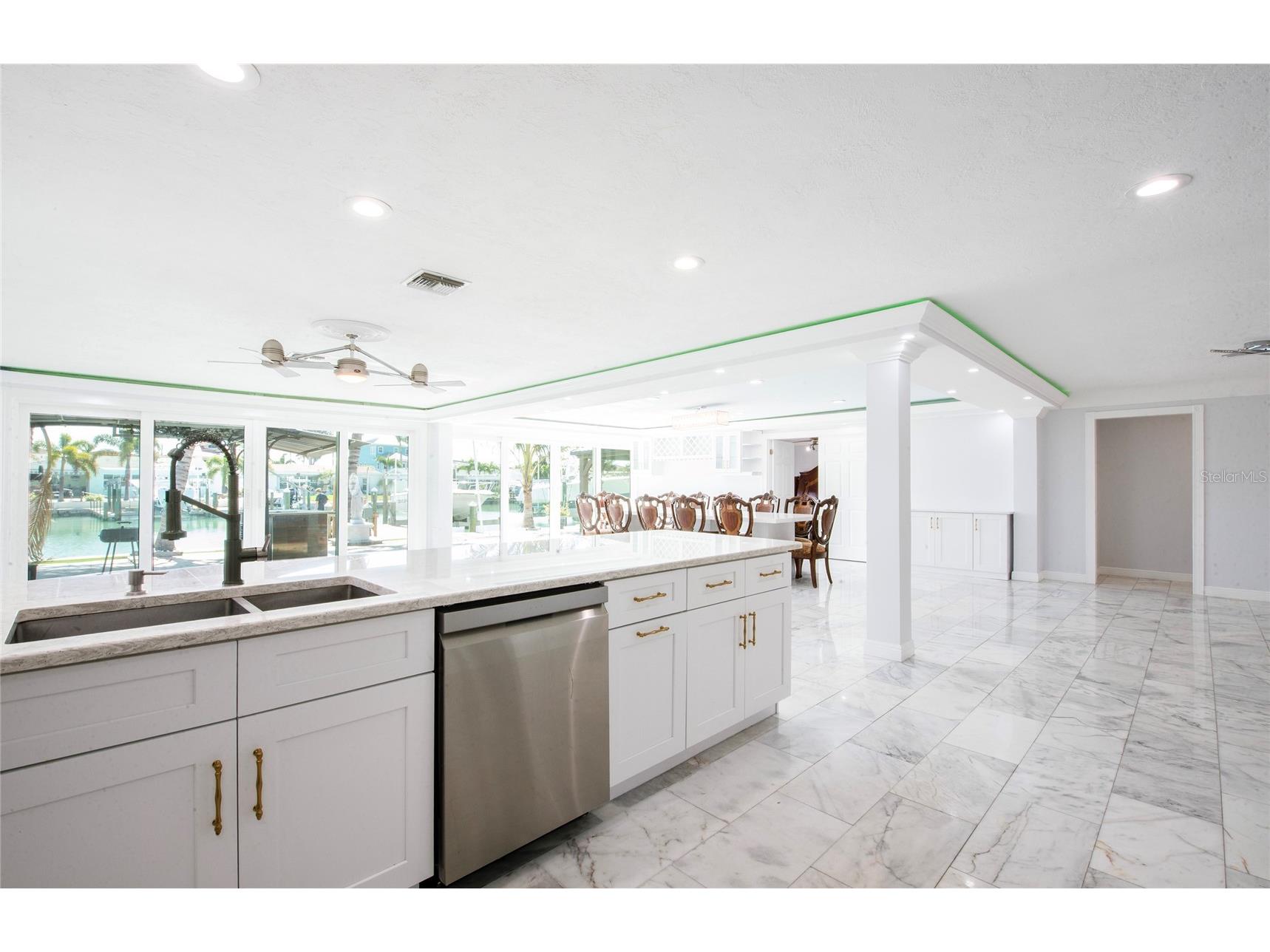 551 Crystal Drive Madeira Beach FL 33708 TB8500772 image27