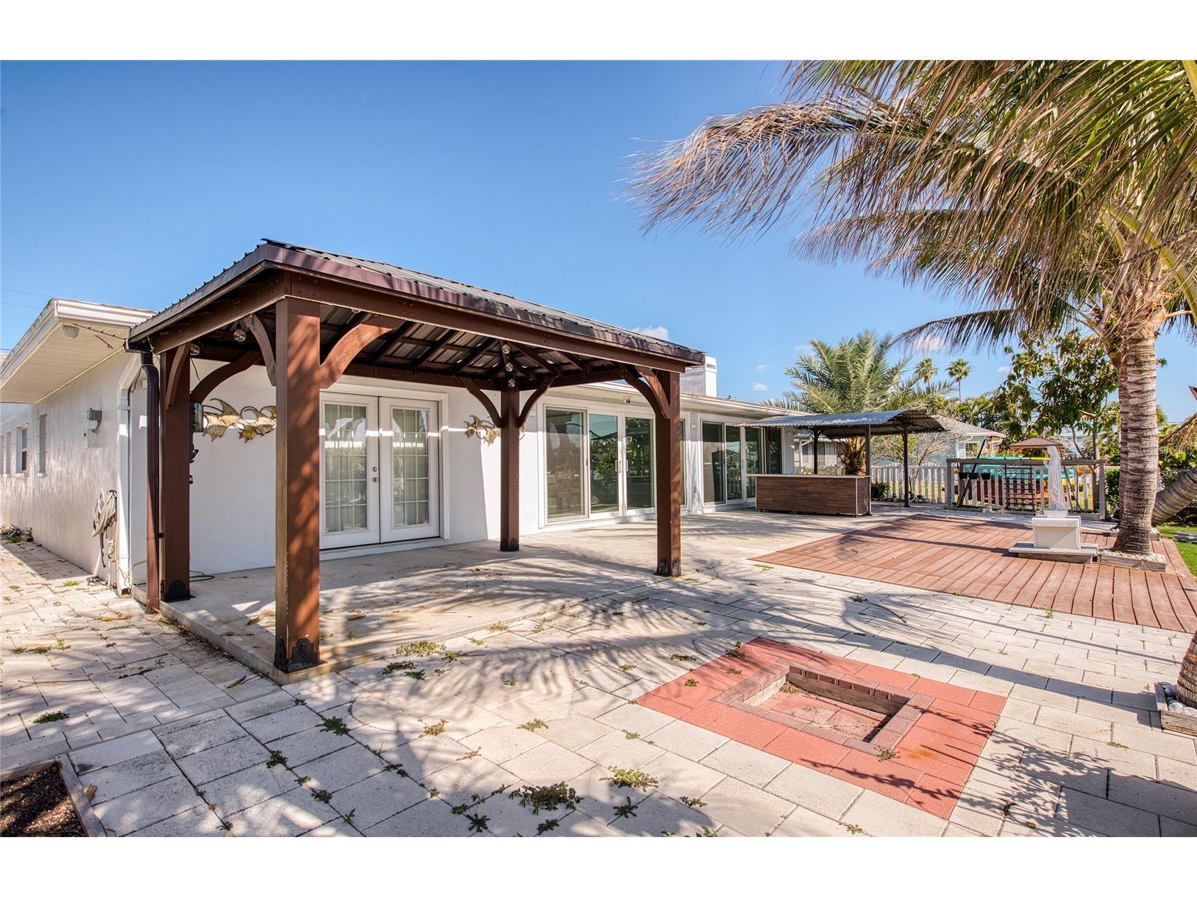 551 Crystal Drive Madeira Beach FL 33708 TB8500772 image8