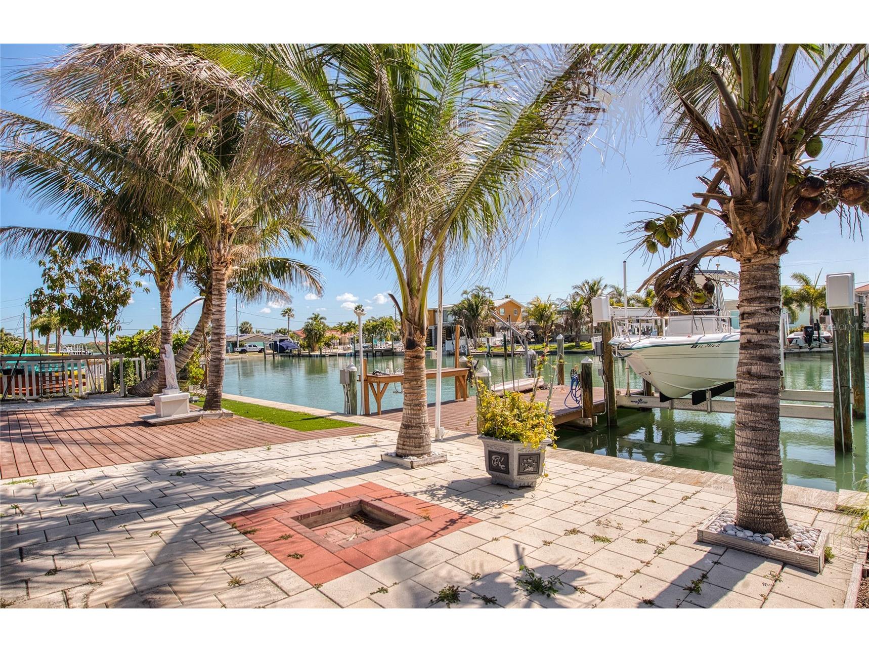 551 Crystal Drive Madeira Beach FL 33708 TB8500772 image9
