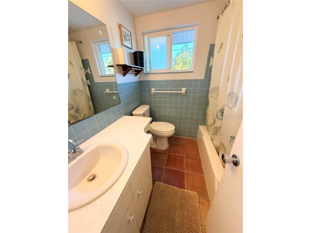 551 E Seminole Drive Venice FL 34293 N6141972 image15